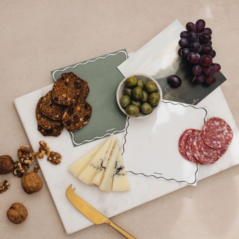 Manor Road Linen Scallop Olive & White Cheese Board Presentation Cards - 8pk